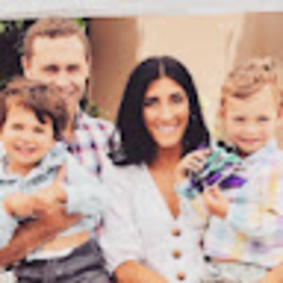 Meet your Posher, Keshia - Picture 1 of 1